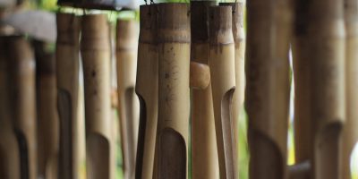 cara membuat kerajinan dari bambu