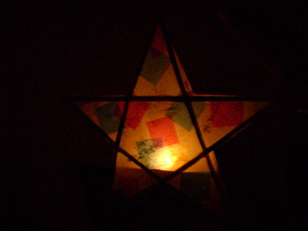 cara-membuat-lampion-dari-bambu-gelap
