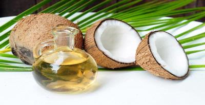 manfaat minyak kelapa untuk jerawat