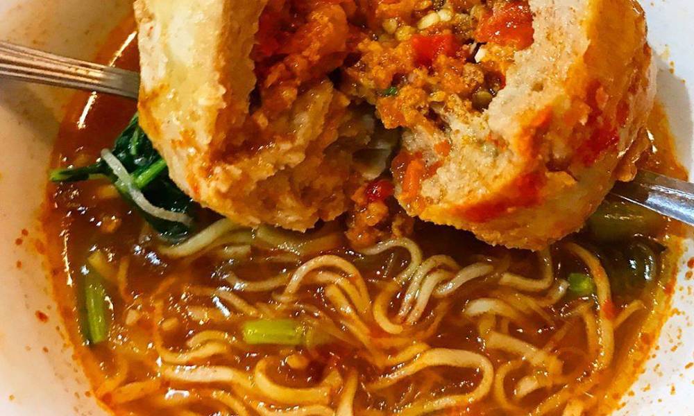 bakso aneh