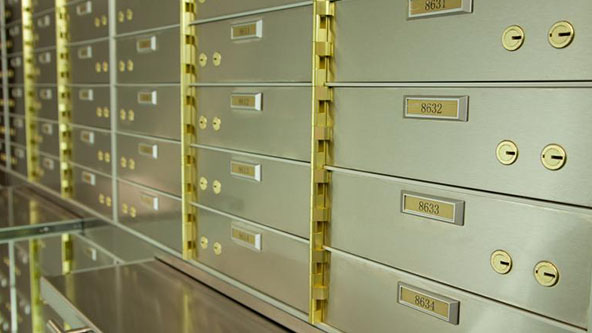 safe deposit box bank