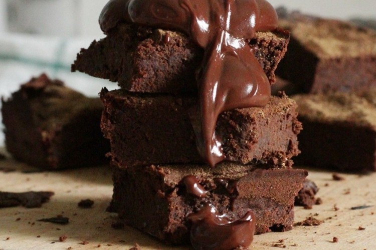 Cara Membuat Brownies Lumer Kukus Coklat
