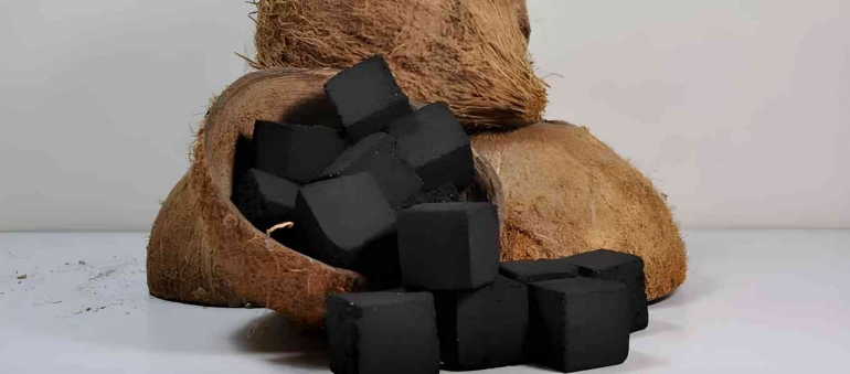 Carbon emission reduction with briquettes